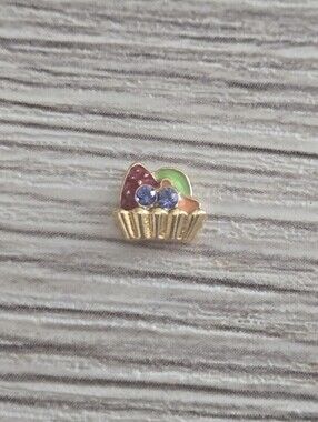 🦉HTF Jeweled Tart Charm